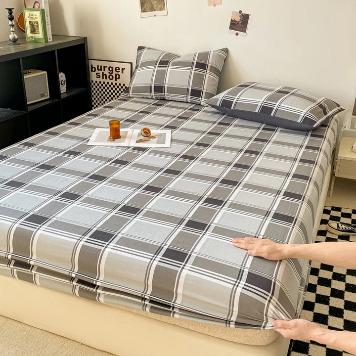 Plaid Style Fitted Sheet Skin-friendly Bed Cover Elastic Bedsheet for Girls Boys Room couvre lit Home Bed Linen(No Pillowcase)