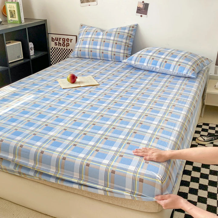 Plaid Style Fitted Sheet Skin-friendly Bed Cover Elastic Bedsheet for Girls Boys Room couvre lit Home Bed Linen(No Pillowcase)
